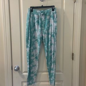 magellan outdoors medium teal white